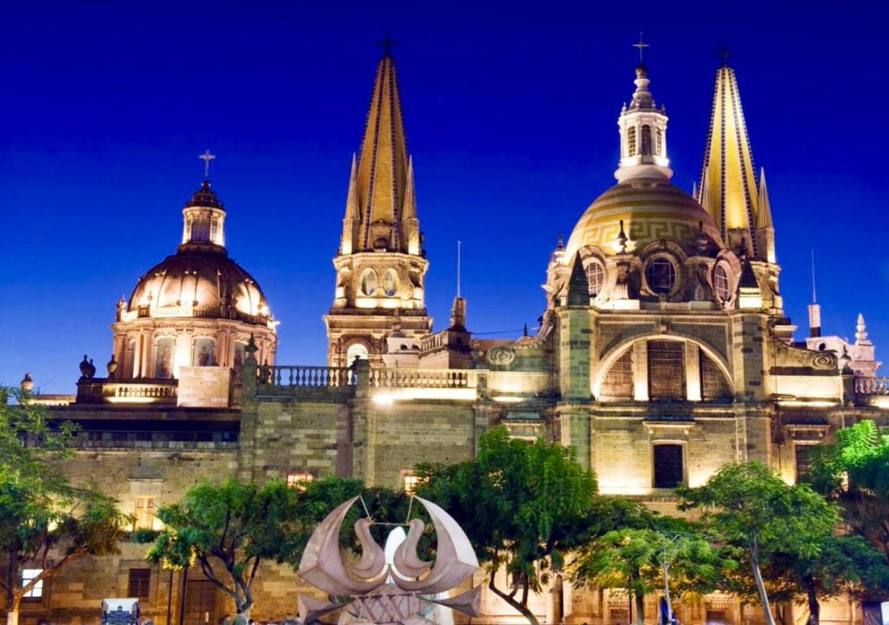Hotel Plaza Bandera Revolucion Guadalajara Exteriör bild